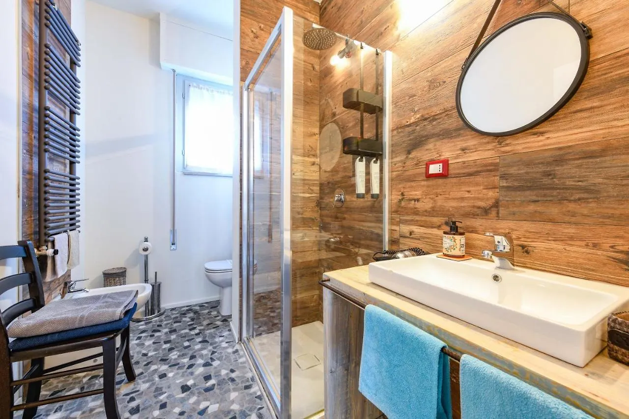 Villa Giulia Rooms & Bike Toscolano-Maderno Italien