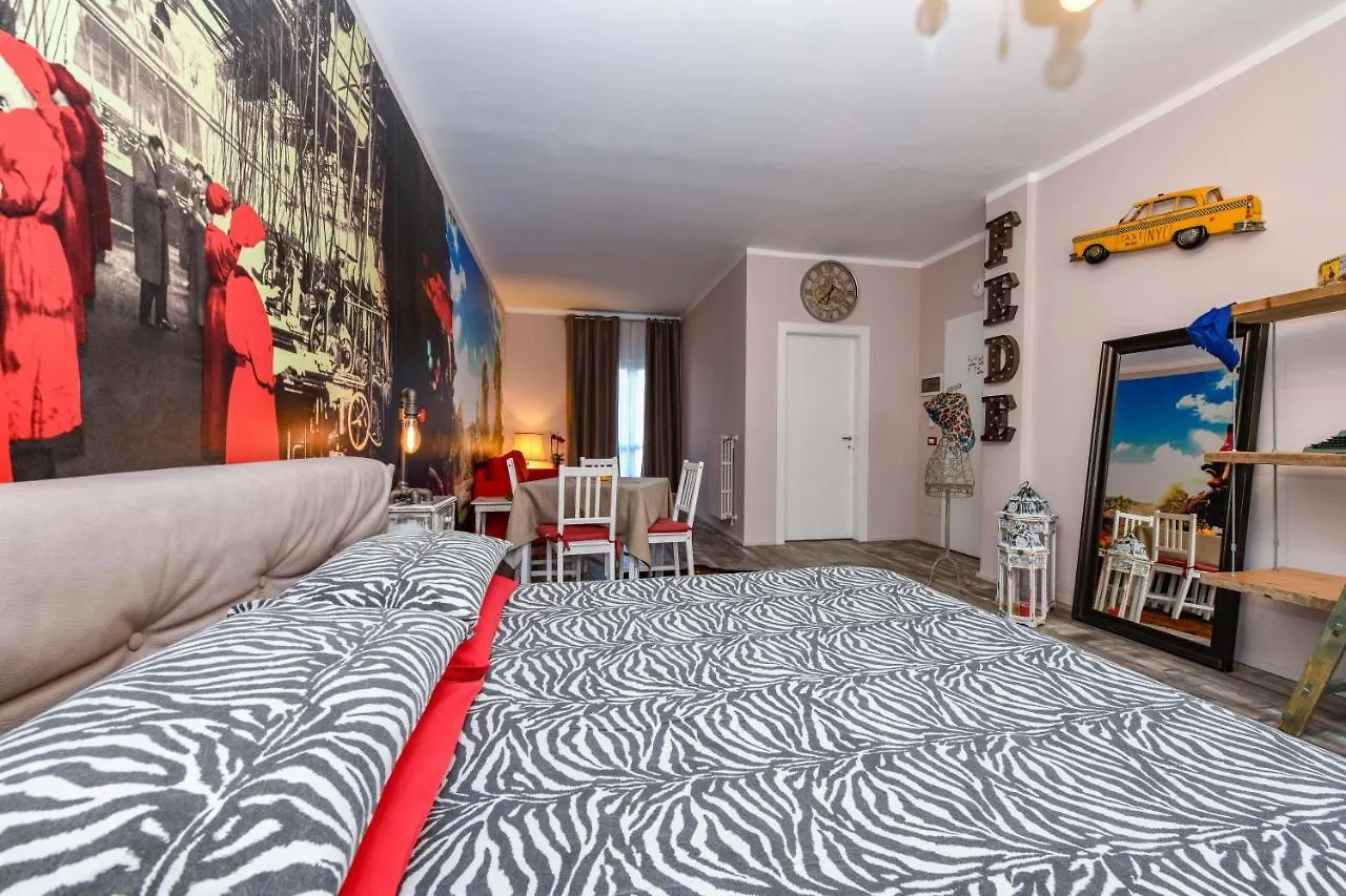 Villa Giulia Rooms & Bike Toscolano-Maderno Frühstückspension